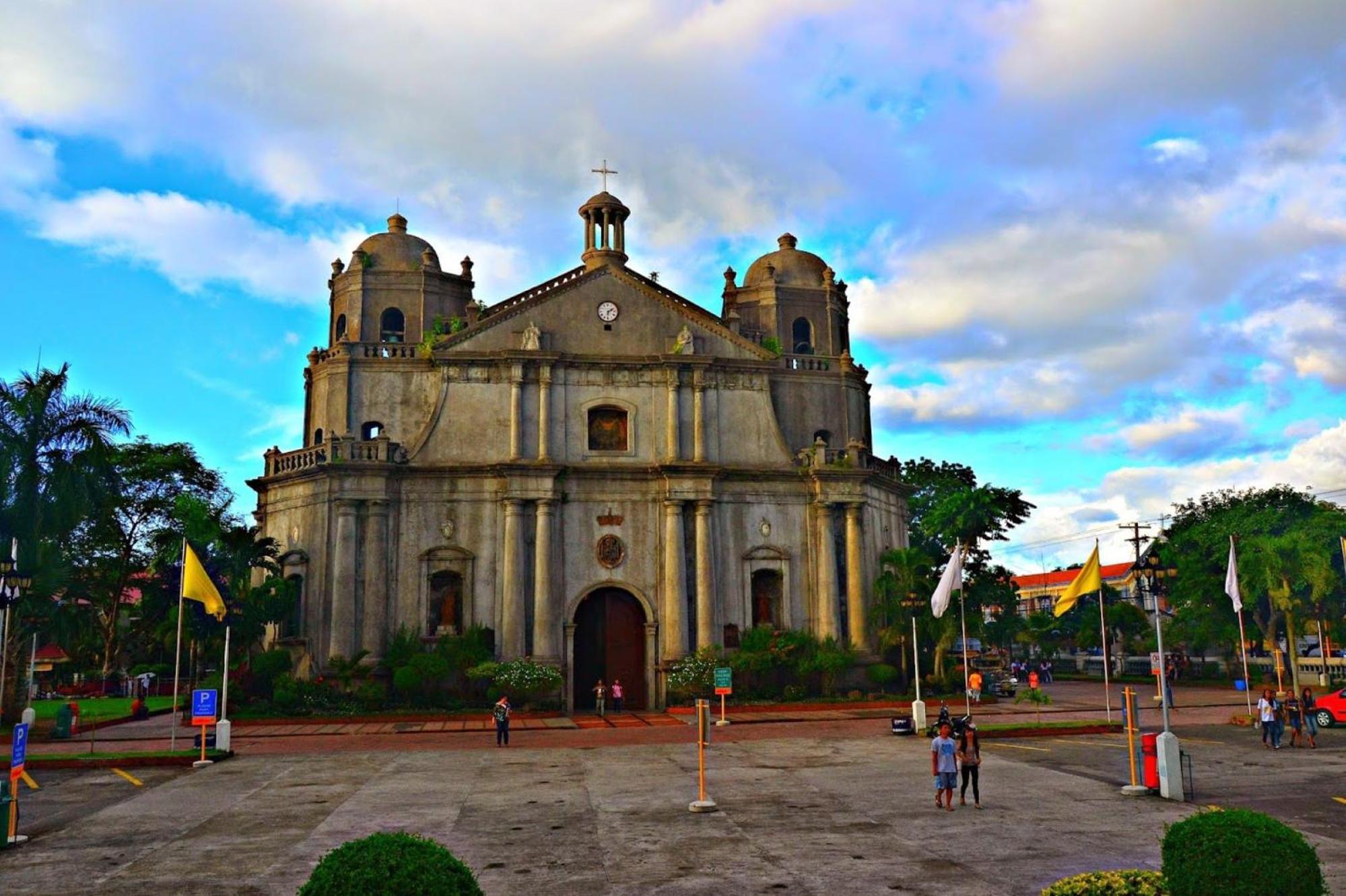 Reddoorz At Sta Cruz Naga City Exterior photo